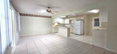 Welcome home to this charming Bostonian Model Villa located in on On Top of the World Golf Course in Florida - for sale on GolfHomes.com, golf home, golf lot