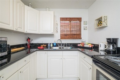 Charming and fully furnished 2-bedroom, 1-bath Cottage with a on Rockport Country Club in Texas - for sale on GolfHomes.com, golf home, golf lot