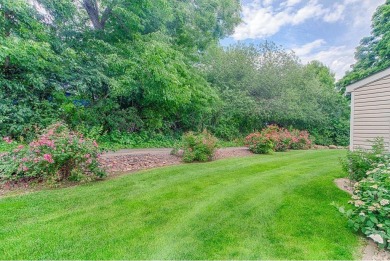 Step into comfort and convenience with this two-bedroom on Izatys Golf and Yacht Club in Minnesota - for sale on GolfHomes.com, golf home, golf lot