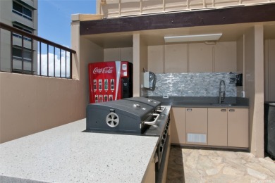 Large corner unit. Bright, Breezy. Ala Wai Canal, Mountain, Golf on Ala Wai Golf Course in Hawaii - for sale on GolfHomes.com, golf home, golf lot