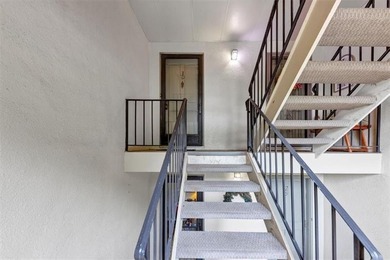 Welcome home to a premier, renovated 3 bedroom, 2 bath flat that on Cross Creek Golf Course in Georgia - for sale on GolfHomes.com, golf home, golf lot