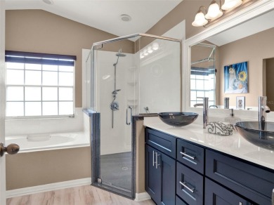 Don't miss this POOL HOME move-in ready and tucked away on a on Plantation Golf Club in Florida - for sale on GolfHomes.com, golf home, golf lot