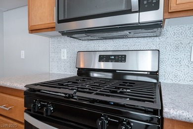 Beautiful Las Vegas super clean home built 2001 in move in ready on Stallion Mountain Golf Course in Nevada - for sale on GolfHomes.com, golf home, golf lot