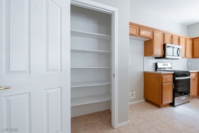 Beautiful Las Vegas super clean home built 2001 in move in ready on Stallion Mountain Golf Course in Nevada - for sale on GolfHomes.com, golf home, golf lot