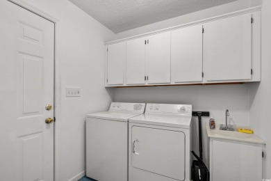 Located in the heart of Pawleys Island, this move-in ready on The Founders Club At Pawleys Island in South Carolina - for sale on GolfHomes.com, golf home, golf lot