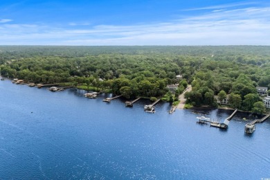 Located in the heart of Pawleys Island, this move-in ready on The Founders Club At Pawleys Island in South Carolina - for sale on GolfHomes.com, golf home, golf lot