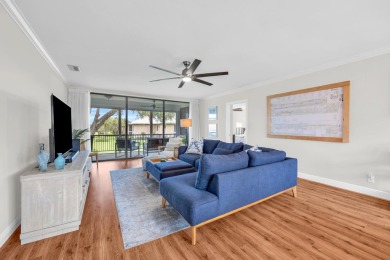 Second story 3 bedroom, 2 bath condo in Turtle Creek! Updated on Turtle Creek Club in Florida - for sale on GolfHomes.com, golf home, golf lot
