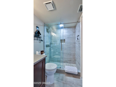 INVESTOR ALERT!!! This condo has it all. Huge rental income on Oceans Golf Club in Florida - for sale on GolfHomes.com, golf home, golf lot