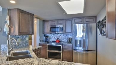INVESTOR ALERT!!! This condo has it all. Huge rental income on Oceans Golf Club in Florida - for sale on GolfHomes.com, golf home, golf lot
