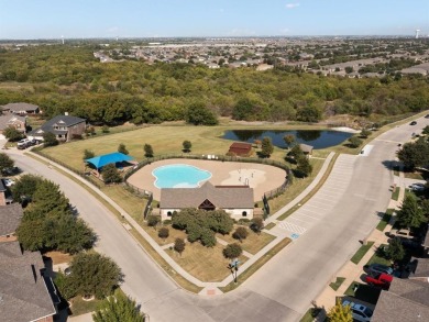 This beautifully maintained 2-bedroom, 2-bathroom home in the on Frisco Lakes Golf Course in Texas - for sale on GolfHomes.com, golf home, golf lot