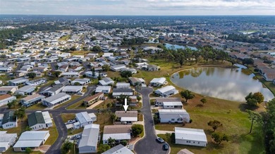 Under contract-accepting backup offers. Welcome to this cozy and on Kings Gate Golf Club in Florida - for sale on GolfHomes.com, golf home, golf lot