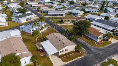 Under contract-accepting backup offers. Welcome to this cozy and on Kings Gate Golf Club in Florida - for sale on GolfHomes.com, golf home, golf lot