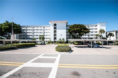 NEW Pictures!!!  Rare RENOVATED CORNER UNIT with views of pool on High Point Country Club in Florida - for sale on GolfHomes.com, golf home, golf lot