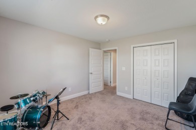 Welcome to this beautifully maintained all-brick END UNIT on The Preserve 9 Hole Golf Course in Tennessee - for sale on GolfHomes.com, golf home, golf lot