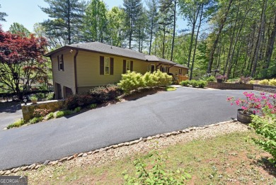 Motivated Seller! Fabulous 3BD/4BA Family Home in on Brasstown Valley Resort and Spa in Georgia - for sale on GolfHomes.com, golf home, golf lot