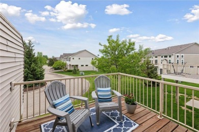 Welcome home to this spacious and well-maintained 3-bedroom on Boulder Pointe Golf Club in Minnesota - for sale on GolfHomes.com, golf home, golf lot