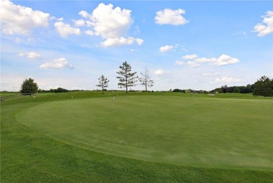Welcome home to this spacious and well-maintained 3-bedroom on Boulder Pointe Golf Club in Minnesota - for sale on GolfHomes.com, golf home, golf lot