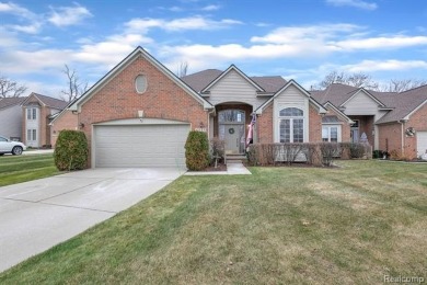 Looking for a  2/3 Bed 2.5 Bath 1 1/2 Story End Unit? This is on Beacon Hill Golf Club in Michigan - for sale on GolfHomes.com, golf home, golf lot