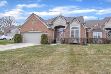 Looking for a  2/3 Bed 2.5 Bath 1 1/2 Story End Unit? This is on Beacon Hill Golf Club in Michigan - for sale on GolfHomes.com, golf home, golf lot