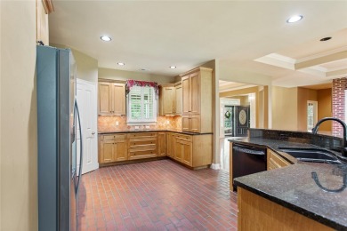 Welcome to 4306 Ashford Bluff Dr., Seneca, SC. A beautiful on Cross Creek Plantation in South Carolina - for sale on GolfHomes.com, golf home, golf lot