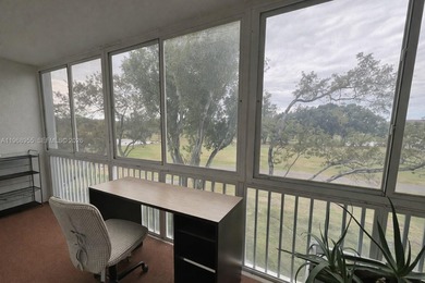 MOVE-IN READY UNIT -- MOTIVATED SELLER! SUBMIT YOUR OFFER.
 on Flamingo Lakes Country Club in Florida - for sale on GolfHomes.com, golf home, golf lot