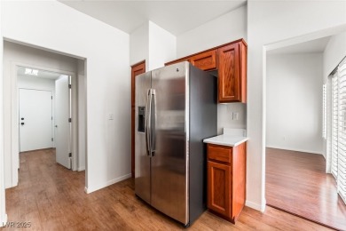 GREAT DEAL on this 2 BEDROOM, 2 BATH, 2 CAR + GOLF CART GARAGE on Highland Falls Golf Club in Nevada - for sale on GolfHomes.com, golf home, golf lot