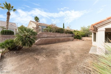GREAT DEAL on this 2 BEDROOM, 2 BATH, 2 CAR + GOLF CART GARAGE on Highland Falls Golf Club in Nevada - for sale on GolfHomes.com, golf home, golf lot