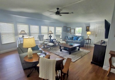 This beautiful 1568 sq.ft. (not including huge lanai) Victory on Lake Fairways Country Club in Florida - for sale on GolfHomes.com, golf home, golf lot
