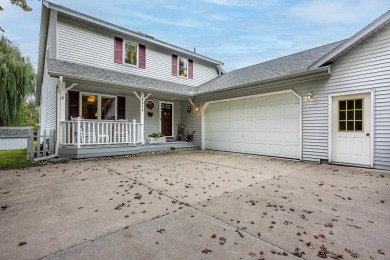 Waterfront Retreat on Lake Lancer in Sugar Springs, Gladwin, MI on Lakeside Golf Course in Michigan - for sale on GolfHomes.com, golf home, golf lot