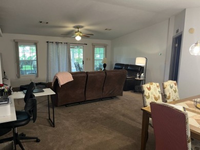 Your Private Retreat Awaits in Ocala!   A 55+ community in on Ocala Palms Golf and Country Club in Florida - for sale on GolfHomes.com, golf home, golf lot