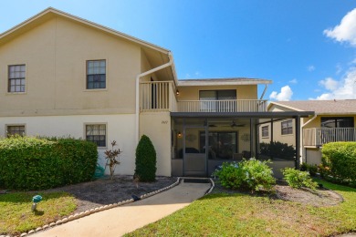 Located in the desirable Jamestown at Heritage Ridge, this on Heritage Ridge Golf Club in Florida - for sale on GolfHomes.com, golf home, golf lot