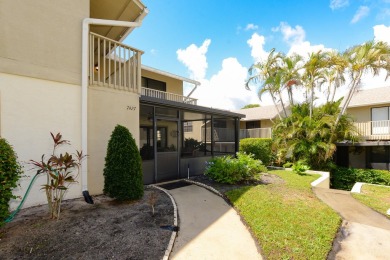 Located in the desirable Jamestown at Heritage Ridge, this on Heritage Ridge Golf Club in Florida - for sale on GolfHomes.com, golf home, golf lot