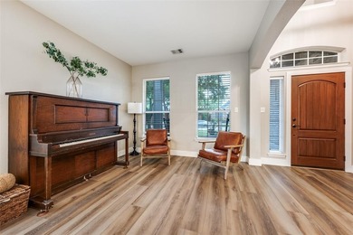 Welcome to 1618 Creekside Drive -- where comfort, community, and on Oakmont Country Club in Texas - for sale on GolfHomes.com, golf home, golf lot