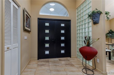 Welcome to your retreat in the heart of Citrus County! This on Twisted Oaks Golf Club in Florida - for sale on GolfHomes.com, golf home, golf lot