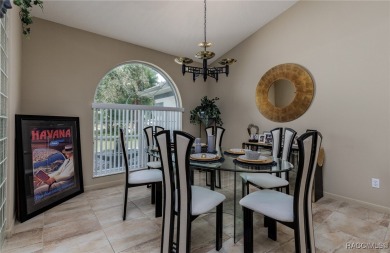 Welcome to your retreat in the heart of Citrus County! This on Twisted Oaks Golf Club in Florida - for sale on GolfHomes.com, golf home, golf lot