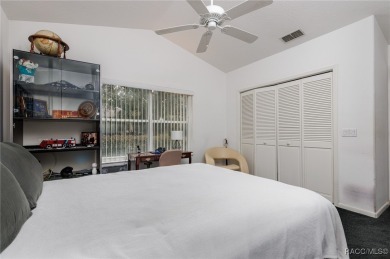 Welcome to your retreat in the heart of Citrus County! This on Twisted Oaks Golf Club in Florida - for sale on GolfHomes.com, golf home, golf lot