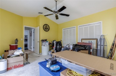 Welcome to your retreat in the heart of Citrus County! This on Twisted Oaks Golf Club in Florida - for sale on GolfHomes.com, golf home, golf lot