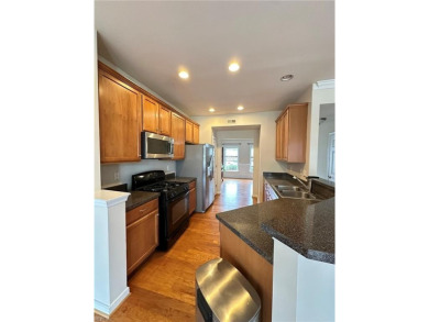 Quiet and tucked away Townhouse just 15 mins away from on The Tradition Golf Club At Royal New Kent in Virginia - for sale on GolfHomes.com, golf home, golf lot