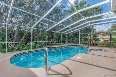 Welcome to your retreat in the heart of Citrus County! This on Twisted Oaks Golf Club in Florida - for sale on GolfHomes.com, golf home, golf lot