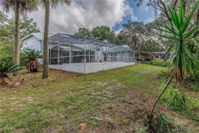 Welcome to your retreat in the heart of Citrus County! This on Twisted Oaks Golf Club in Florida - for sale on GolfHomes.com, golf home, golf lot