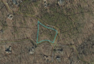 1+ acre wooded buildable lot near the beach, lake, and golf on Bent Tree Golf Course in Georgia - for sale on GolfHomes.com, golf home, golf lot