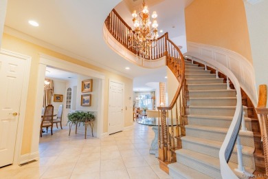 Welcome to luxury living at its finest in this beautifully on The Greens At Half Hollow in New York - for sale on GolfHomes.com, golf home, golf lot