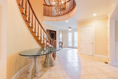Welcome to luxury living at its finest in this beautifully on The Greens At Half Hollow in New York - for sale on GolfHomes.com, golf home, golf lot