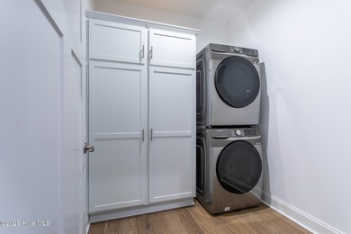 Beautiful, custom built, like new, home in the desirable, gated on Sound Golf Links at Albemarle Plantation in North Carolina - for sale on GolfHomes.com, golf home, golf lot