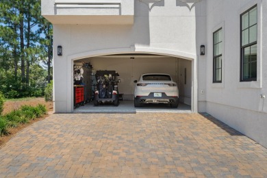 Discover luxurious living in this remarkable 4,343 sq ft home on Sandestin Golf and Beach Resort - Raven in Florida - for sale on GolfHomes.com, golf home, golf lot