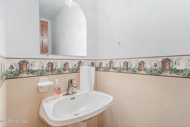 5.09 percent Assumable VA with Roam! Upgraded roof (2022) and a on Sandy Ridge Country Club in North Carolina - for sale on GolfHomes.com, golf home, golf lot