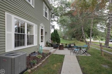 OPEN HOUSE SUNDAY 9/28/2025 12P-2P. Welcome to this move-in on Fern Hill Country Club in Michigan - for sale on GolfHomes.com, golf home, golf lot