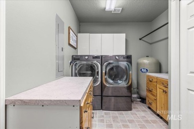 Welcome to your beautifully remodeled dream home in Caldwell on Purple Sage Golf Course in Idaho - for sale on GolfHomes.com, golf home, golf lot