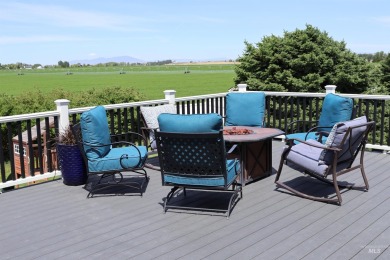 Welcome to your beautifully remodeled dream home in Caldwell on Purple Sage Golf Course in Idaho - for sale on GolfHomes.com, golf home, golf lot