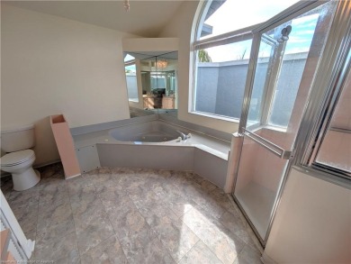 BEST PRICE, GOLF COURSE POOL HOME AND FURNISHED! On the 8th hole on  in Florida - for sale on GolfHomes.com, golf home, golf lot